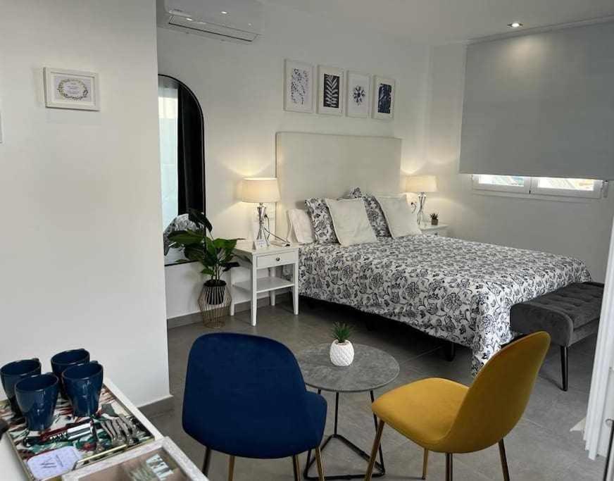 Xvii A Morales & Arnal Apartment